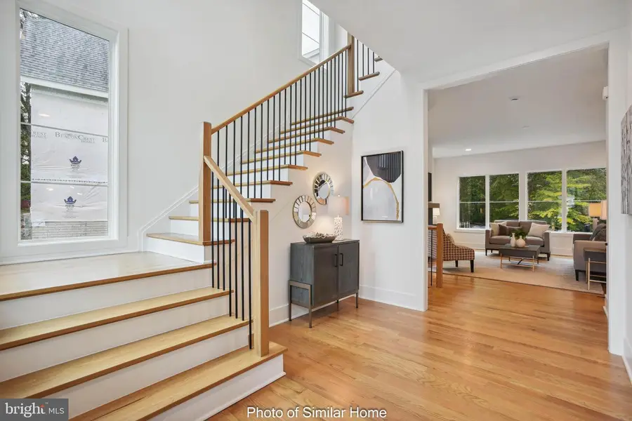 1800 N Quincy St, Arlington, VA 22207 - #2