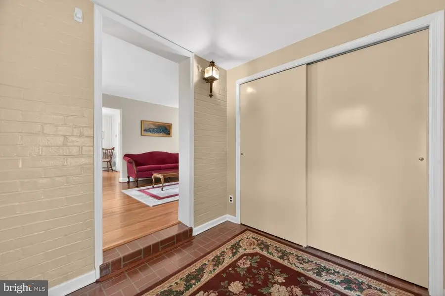 227 N Edison St, Arlington, VA 22203 - #3