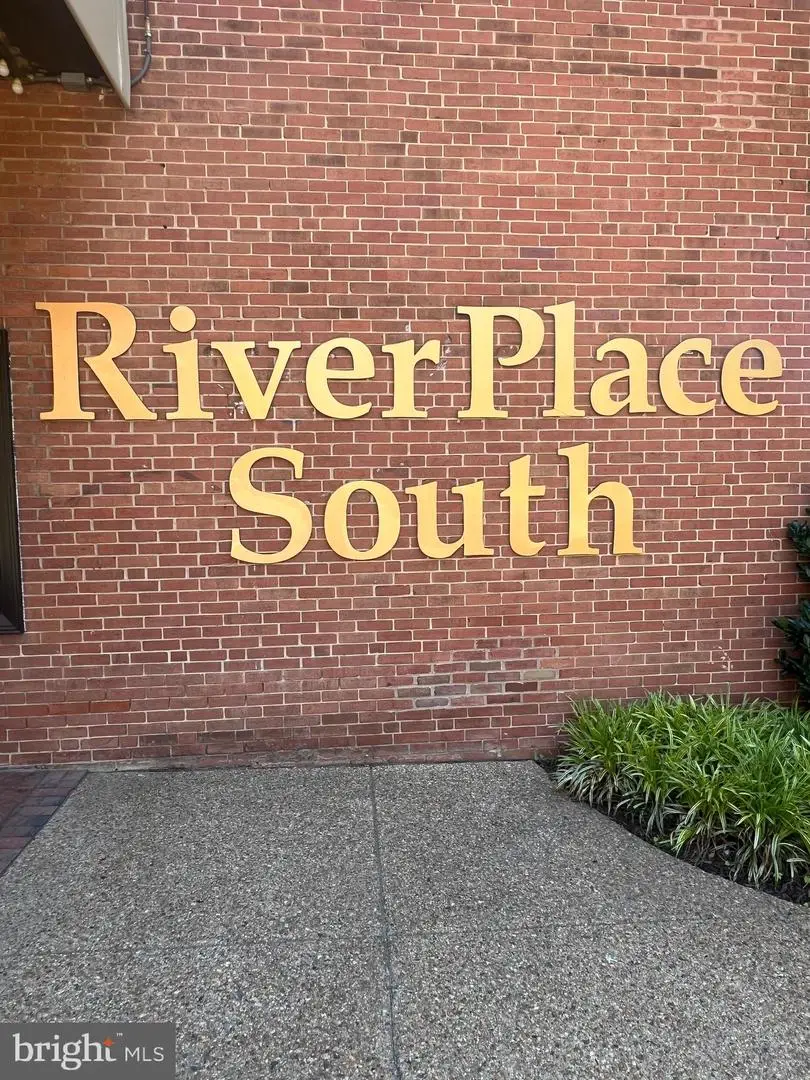 1011 Arlington Blvd #501, Arlington, VA 22209 - #1