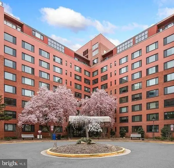 1111 Arlington Blvd #929, ARLINGTON, VA 22209