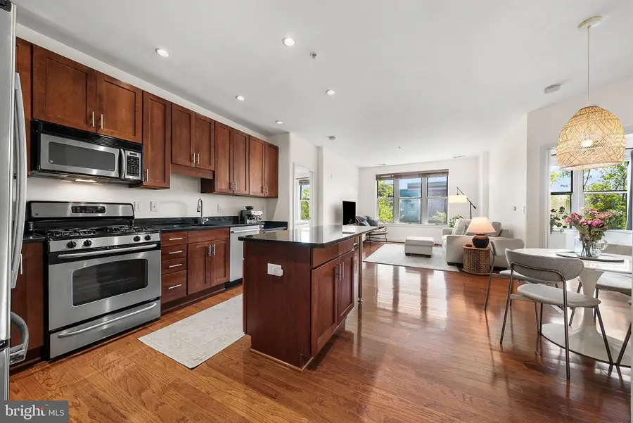 1800 Wilson Blvd #318, Arlington, VA 22201 - #3