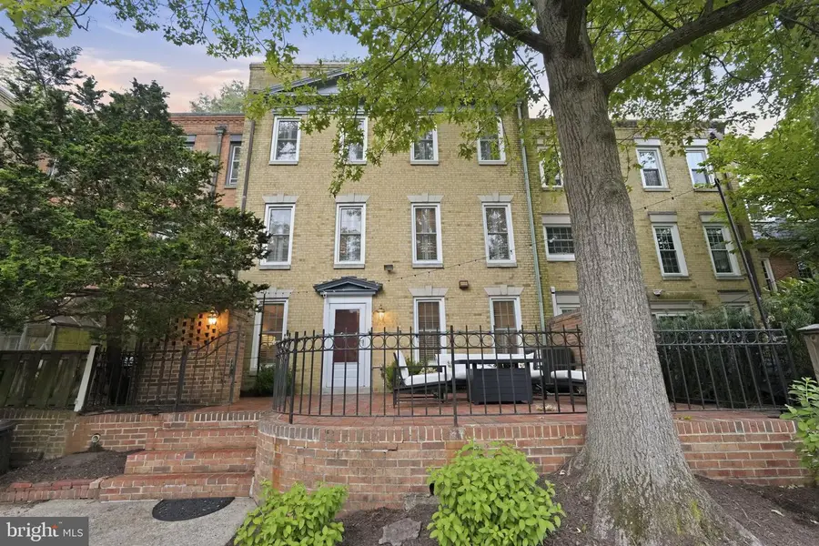 1309 N Lynnbrook Dr, Arlington, VA 22201 - #2