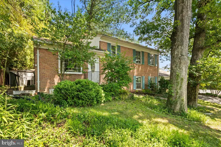 3013 S Hill St, Arlington, VA 22202 - #2