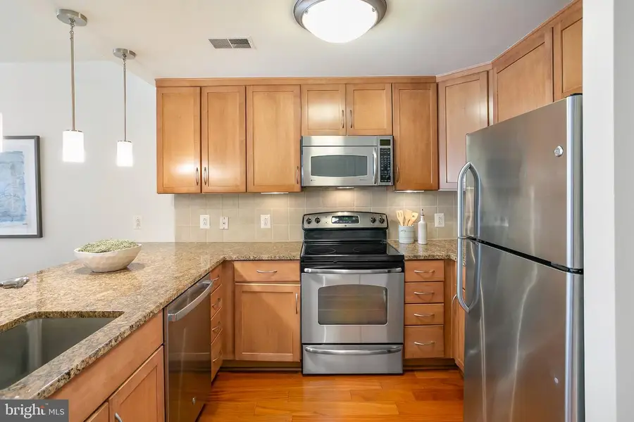 888 N Quincy St #1203, Arlington, VA 22203 - #3