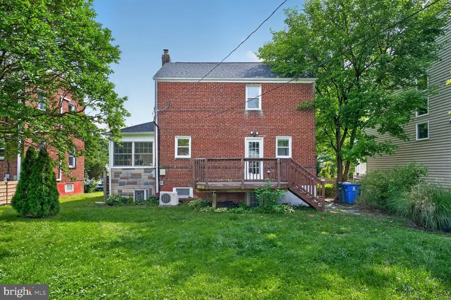 2539 Washington Blvd, Arlington, VA 22201 - #2