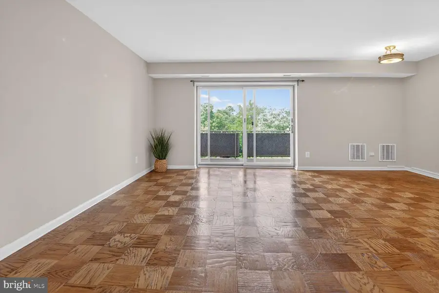 1931 N Cleveland St #601, Arlington, VA 22201 - #2