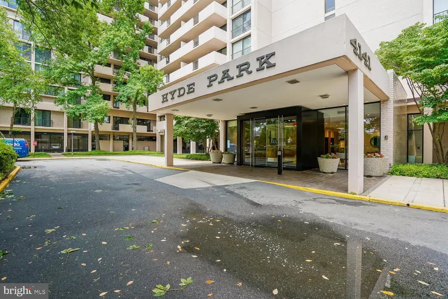 4141 N Henderson Rd #904, Arlington, VA 22203 - #3