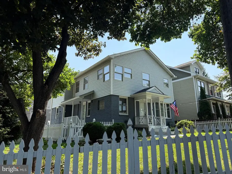 2637 N Greenbrier St, Arlington, VA 22207 - #2