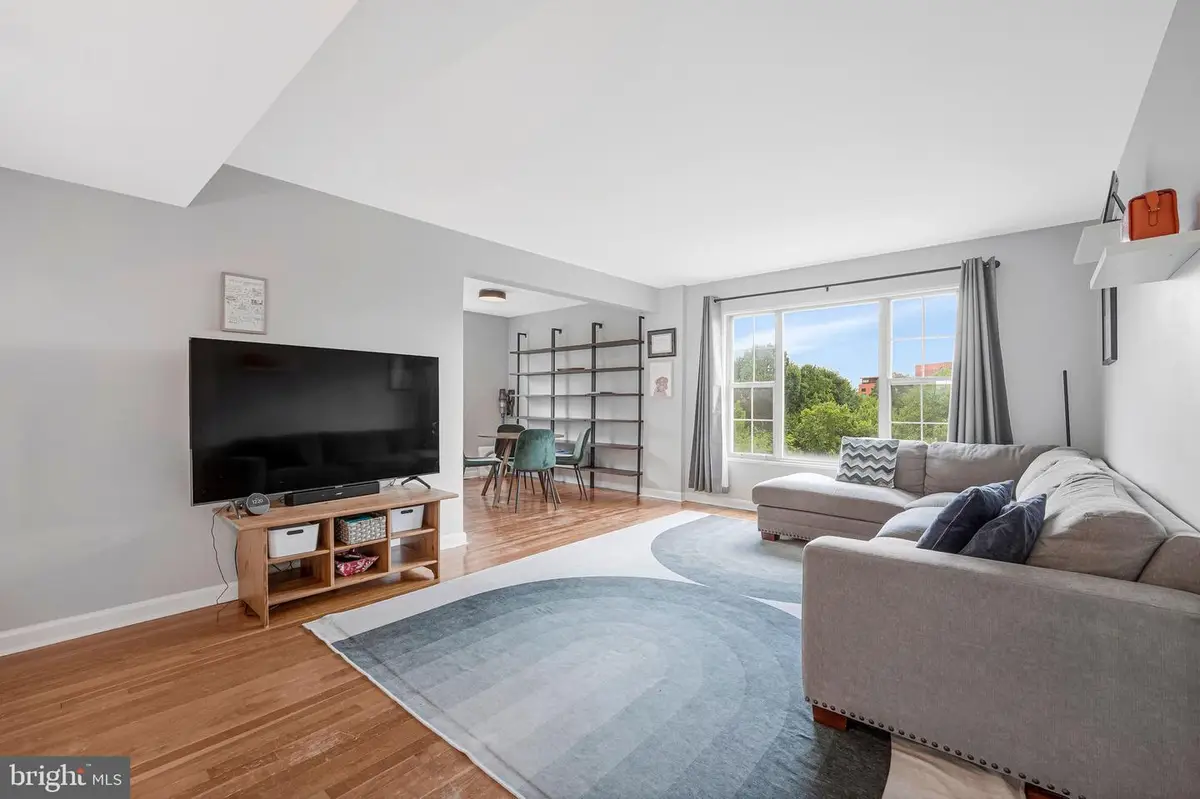 1427 N Nash St N #n-202, Arlington, VA 22209 - #1