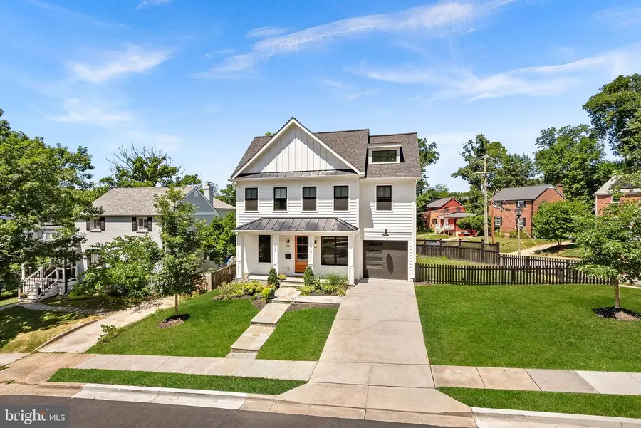 26 S Park Dr, Arlington, VA 22204 - #3