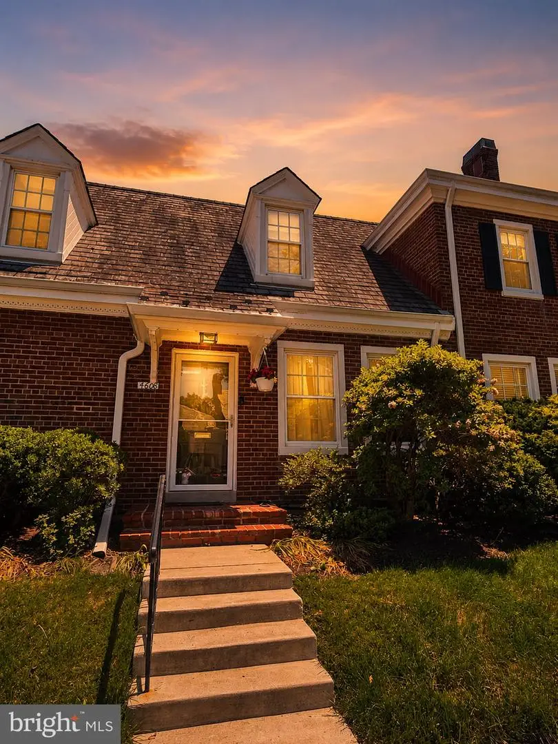 4608 36th St S, Arlington, VA 22206 - #1