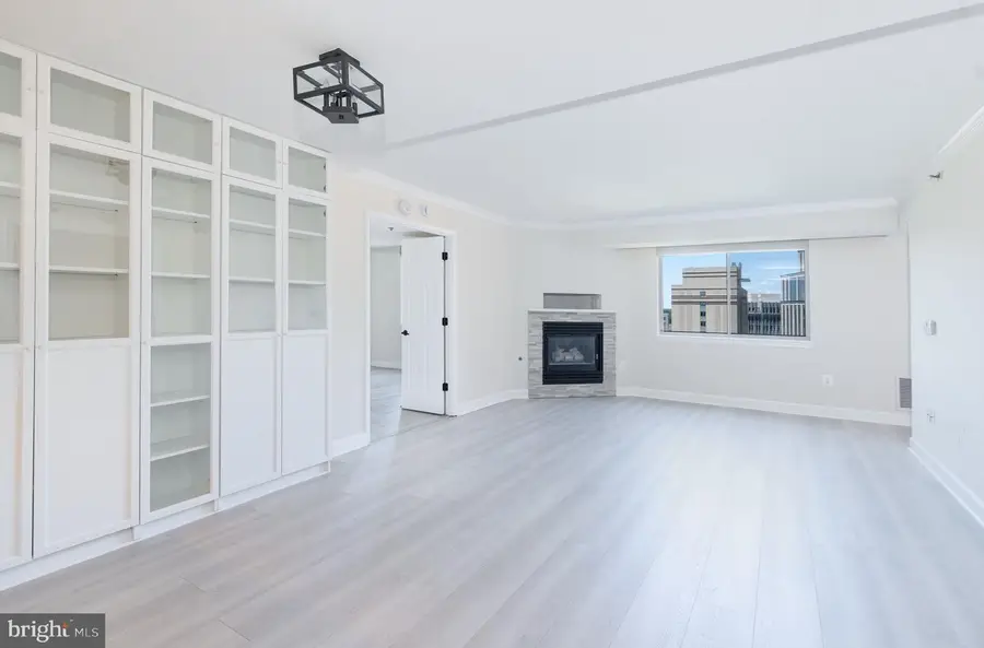 1276 N Wayne St #908, Arlington, VA 22201 - #2