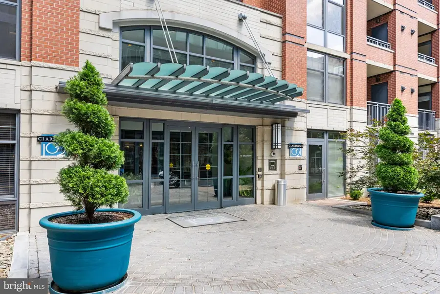 1021 N Garfield St #637, Arlington, VA 22201 - #3
