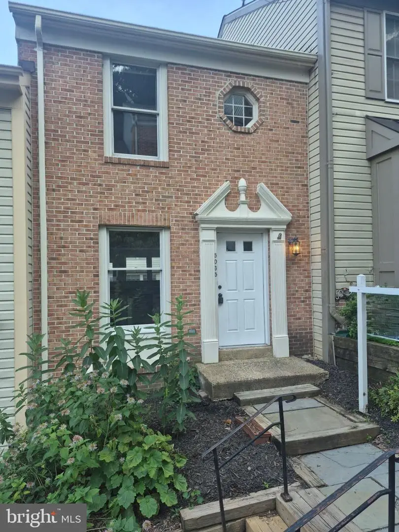 5035 9th St S, Arlington, VA 22204 - #1