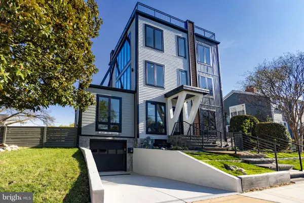 3500 7th St N, ARLINGTON, VA 22201