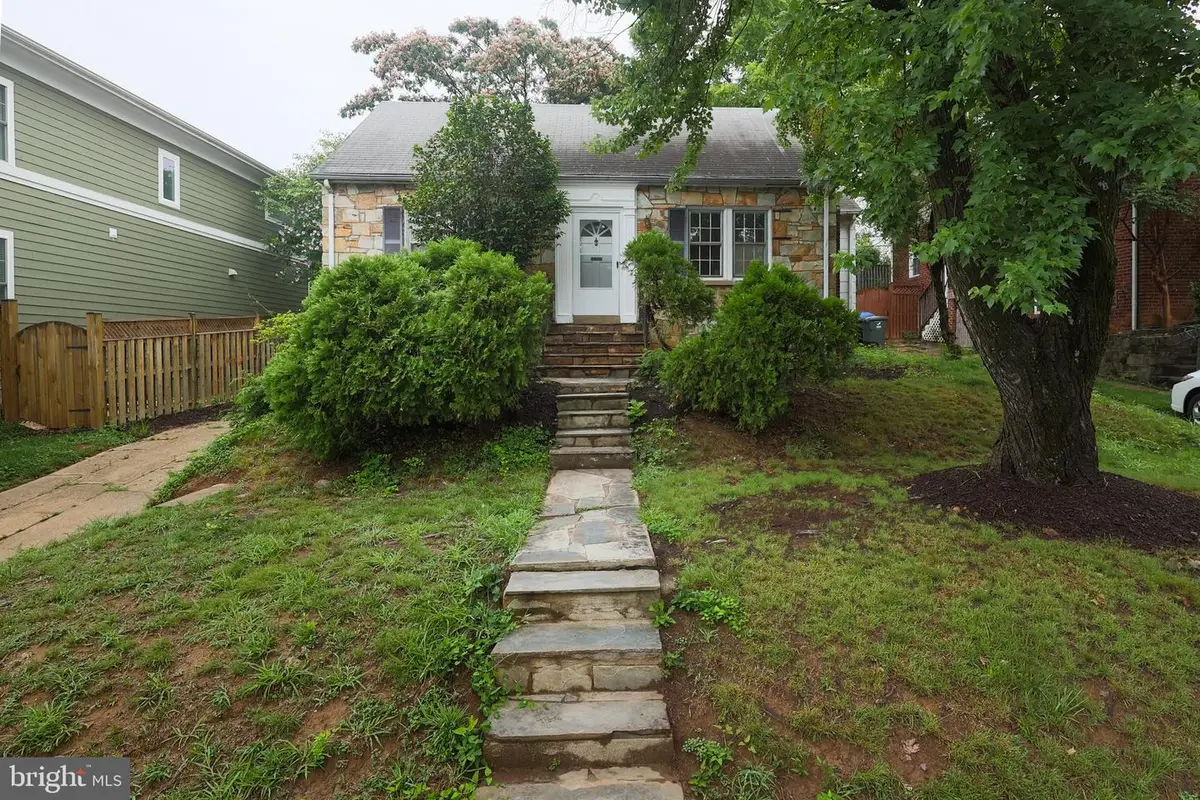 4827 16th Rd N, Arlington, VA 22207 - #1