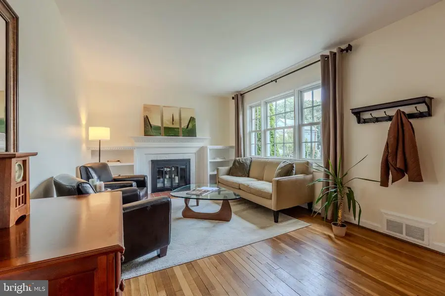 2018 N Quantico St, Arlington, VA 22205 - #2