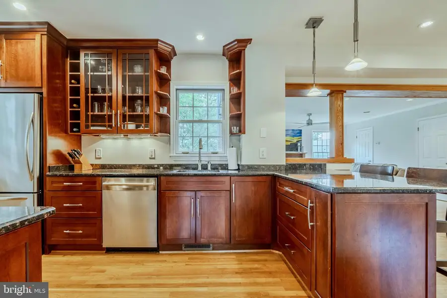 2018 N Quantico St, Arlington, VA 22205 - #3