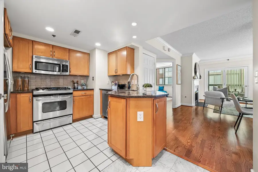 1045 N Utah St #2-501, Arlington, VA 22201 - #2