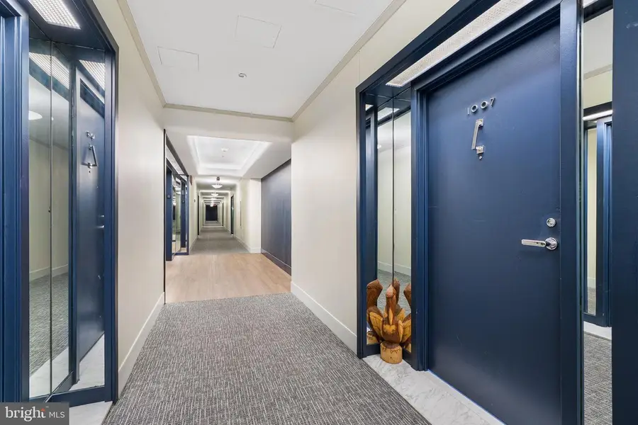 1016 Wayne St #1007, Arlington, VA 22204 - #2
