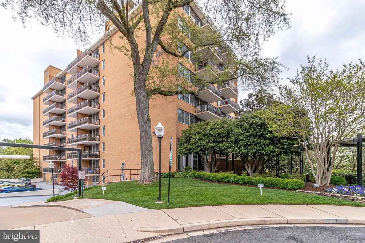 2030 N Adams St #1112, Arlington, VA 22201 - #1