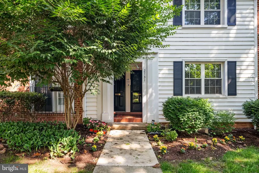 2731 S Walter Reed Dr #c, Arlington, VA 22206 - #2