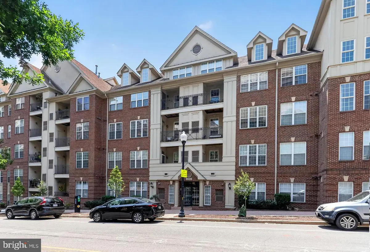 2330 14th St N #402, Arlington, VA 22201 - #1