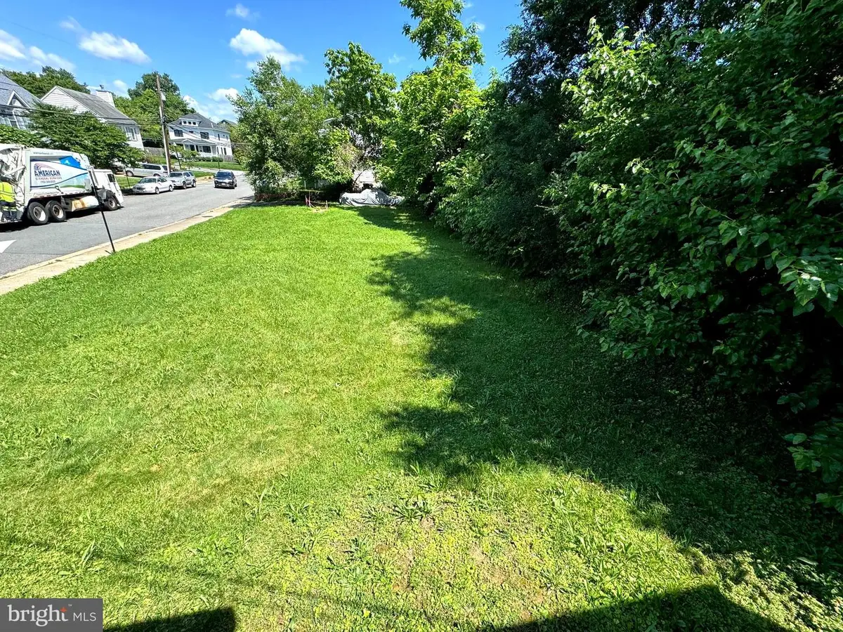919 S Monroe St, Arlington, VA 22204 - #1