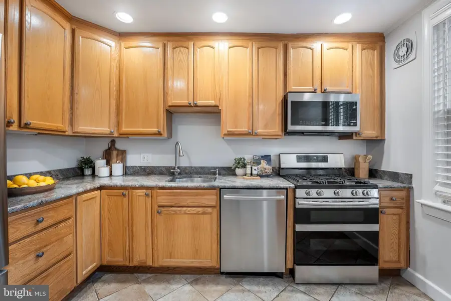 2600 16th St S #687, Arlington, VA 22204 - #3