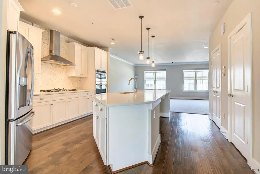 1336 S Quinn St, Arlington, VA 22204 - #3