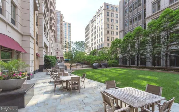 888 N Quincy St #804, Arlington, VA 22203 - #3