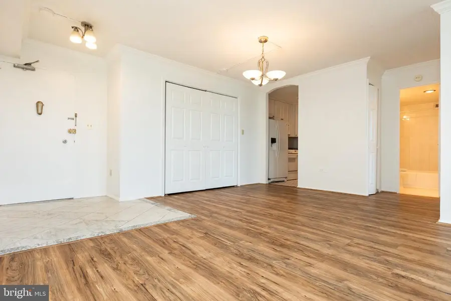 4600 S Four Mile Run Dr #1207, Arlington, VA 22204 - #2