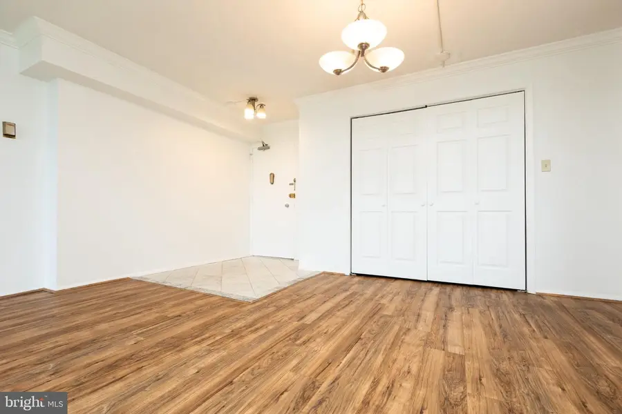 4600 S Four Mile Run Dr #1207, Arlington, VA 22204 - #3