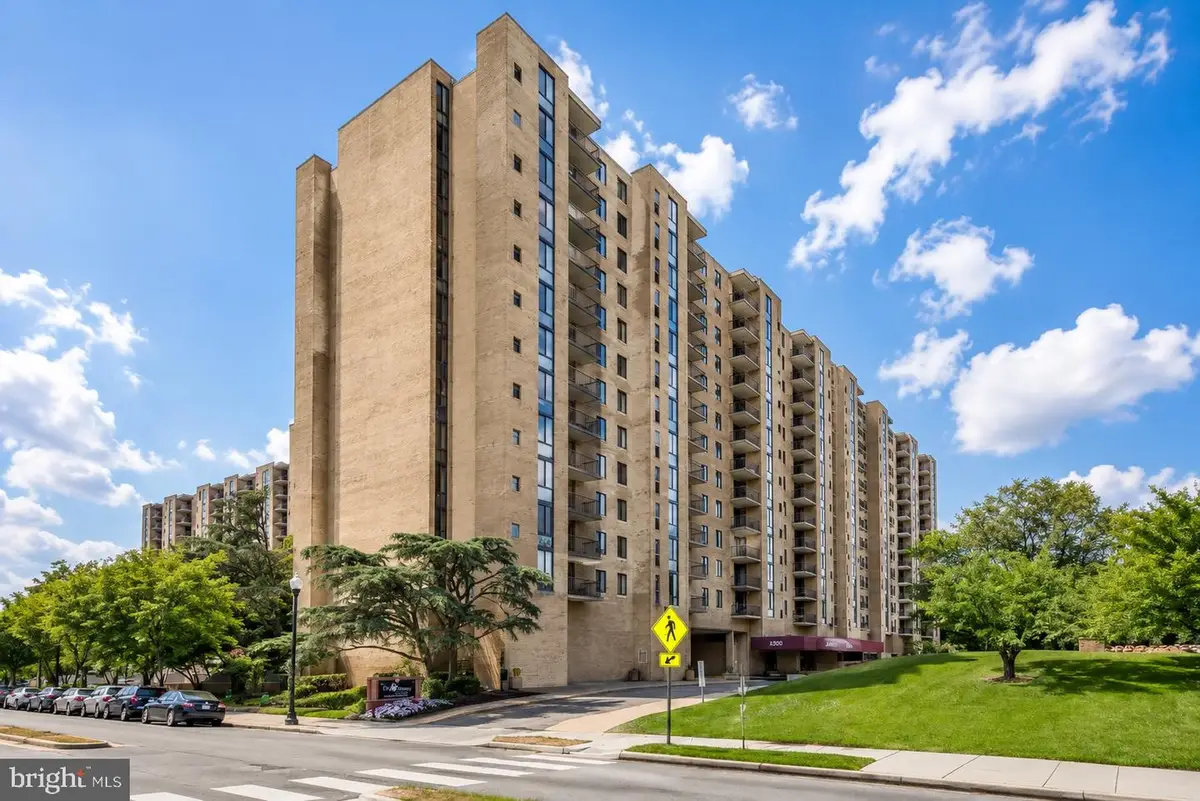 4500 S Four Mile Run Dr #508, Arlington, VA 22204 - #1
