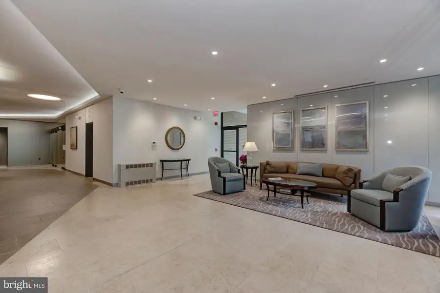 4141 N Henderson Rd #727, Arlington, VA 22203 - #3