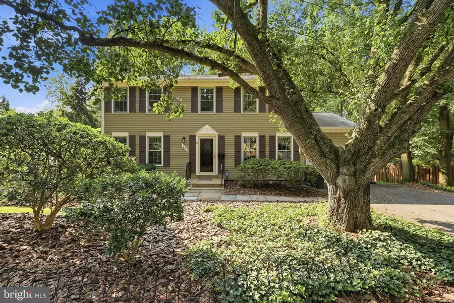 820 S Quincy St, Arlington, VA 22204 - #2