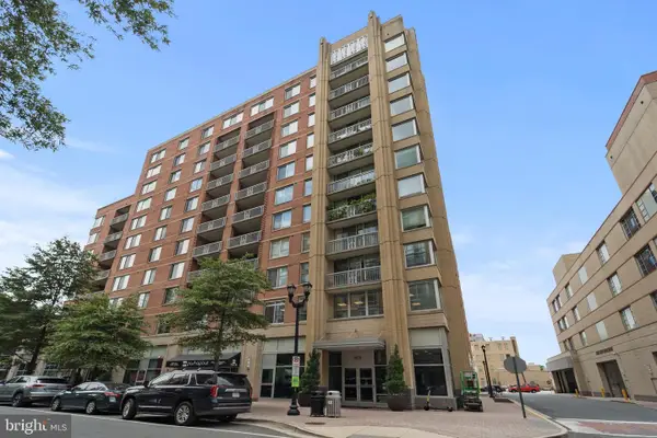 1020 Highland St N #413, ARLINGTON, VA 22201
