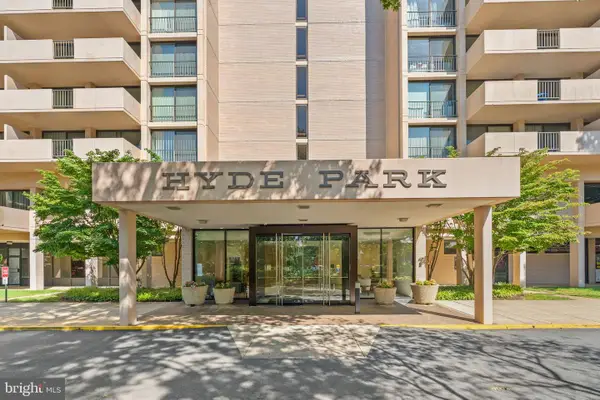 4141 N Henderson Rd #1215, ARLINGTON, VA 22203