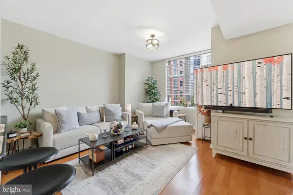 1021 N Garfield St #323, ARLINGTON, VA 22201