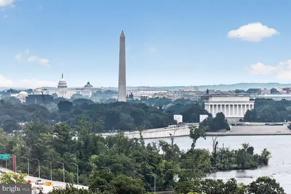 1011 Arlington Blvd #942, ARLINGTON, VA 22209