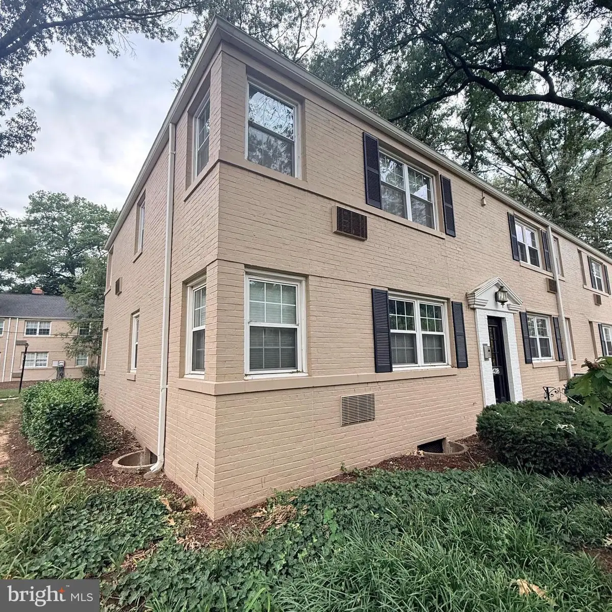 4318 N Pershing Dr #43181, Arlington, VA 22203 - #1