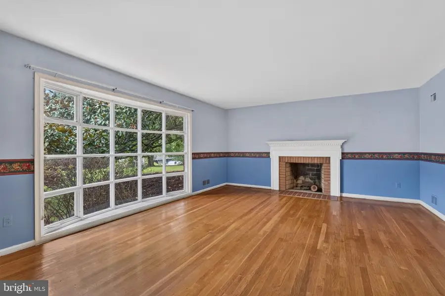 3617 N Monroe St, Arlington, VA 22207 - #2