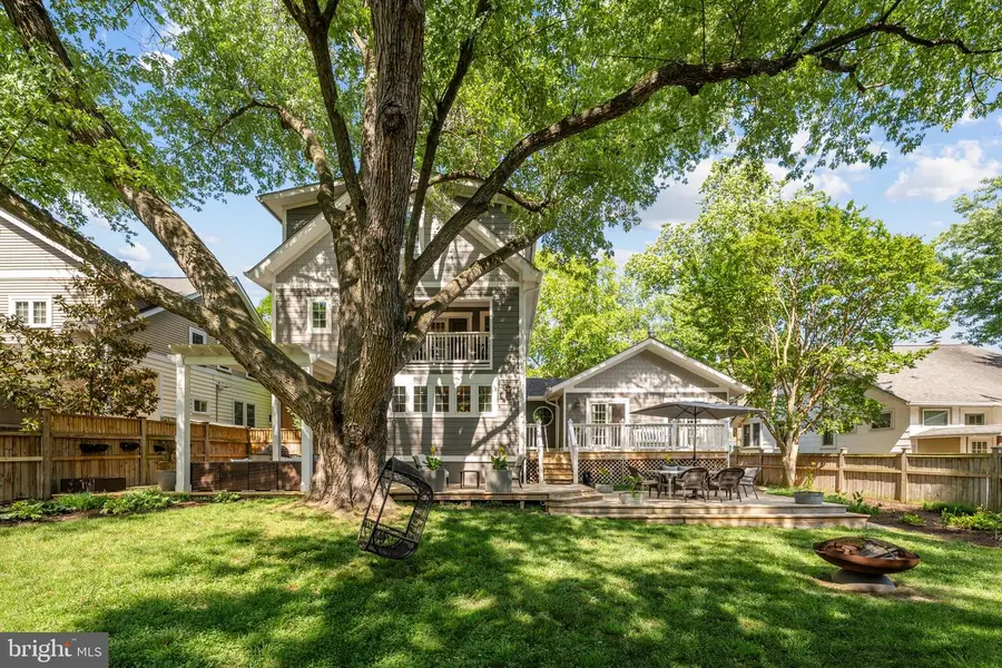 132 S Garfield St, Arlington, VA 22204 - #2