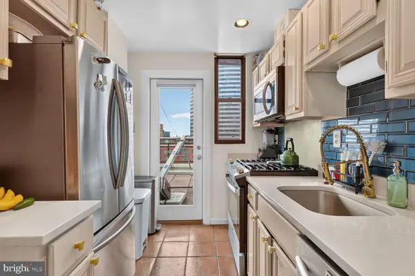 1111 Arlington Blvd #1007, ARLINGTON, VA 22209