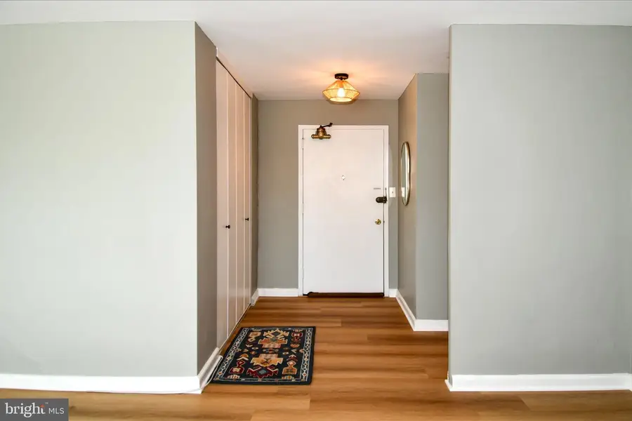 1300 S Arlington Ridge Rd #204, Arlington, VA 22202 - #2