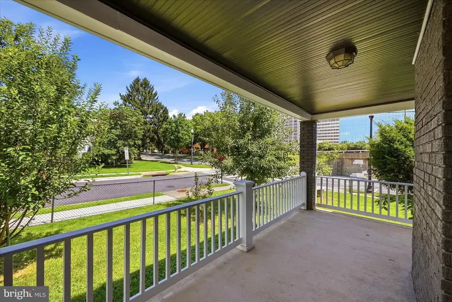 2506 S Eads St, Arlington, VA 22202 - #2