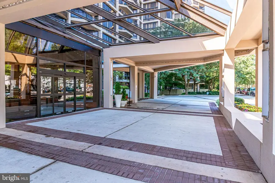 1530 Key Blvd #219, Arlington, VA 22209 - #3