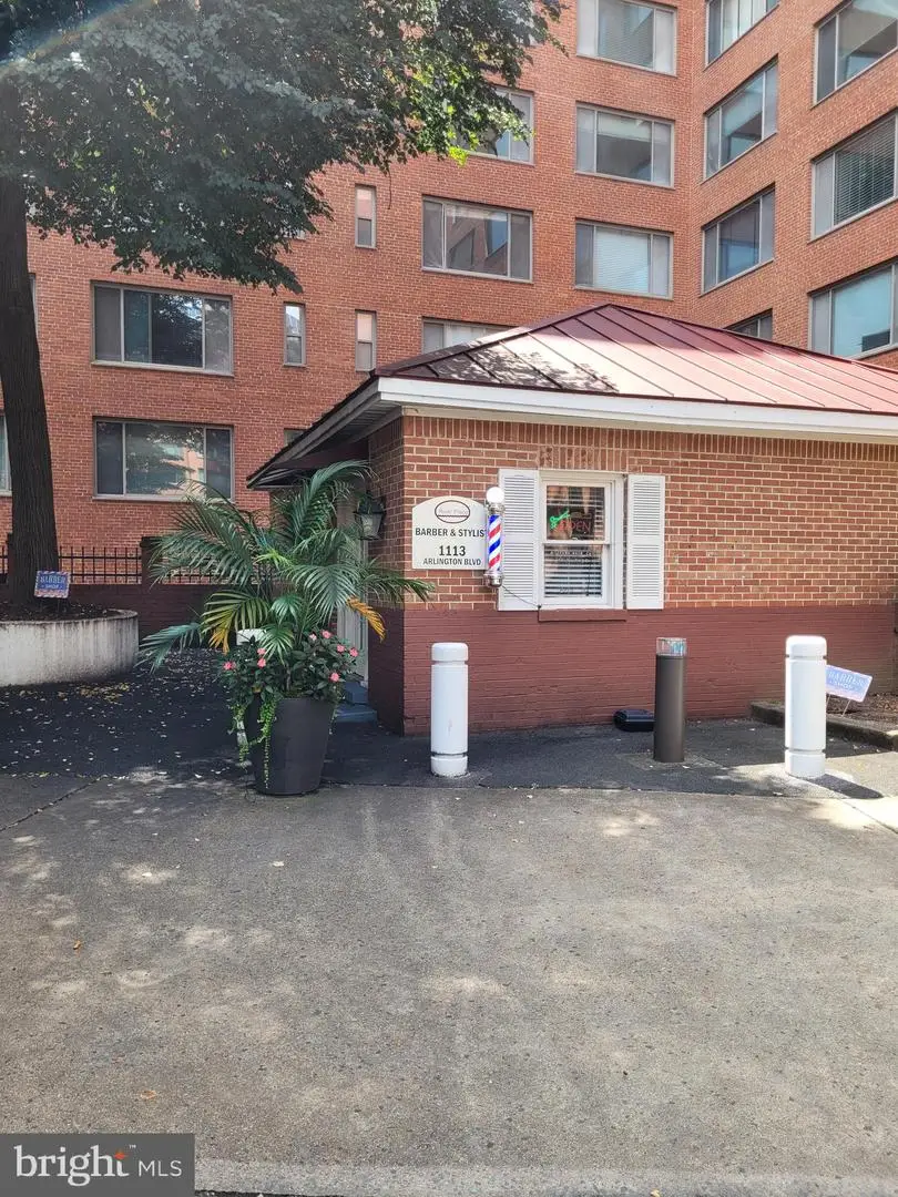 1021 Arlington Blvd #713, Arlington, VA 22209 - #2