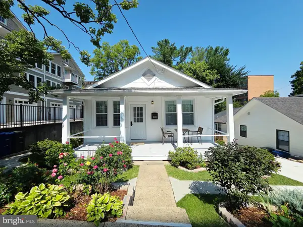 2122 N Thomas St, ARLINGTON, VA 22207
