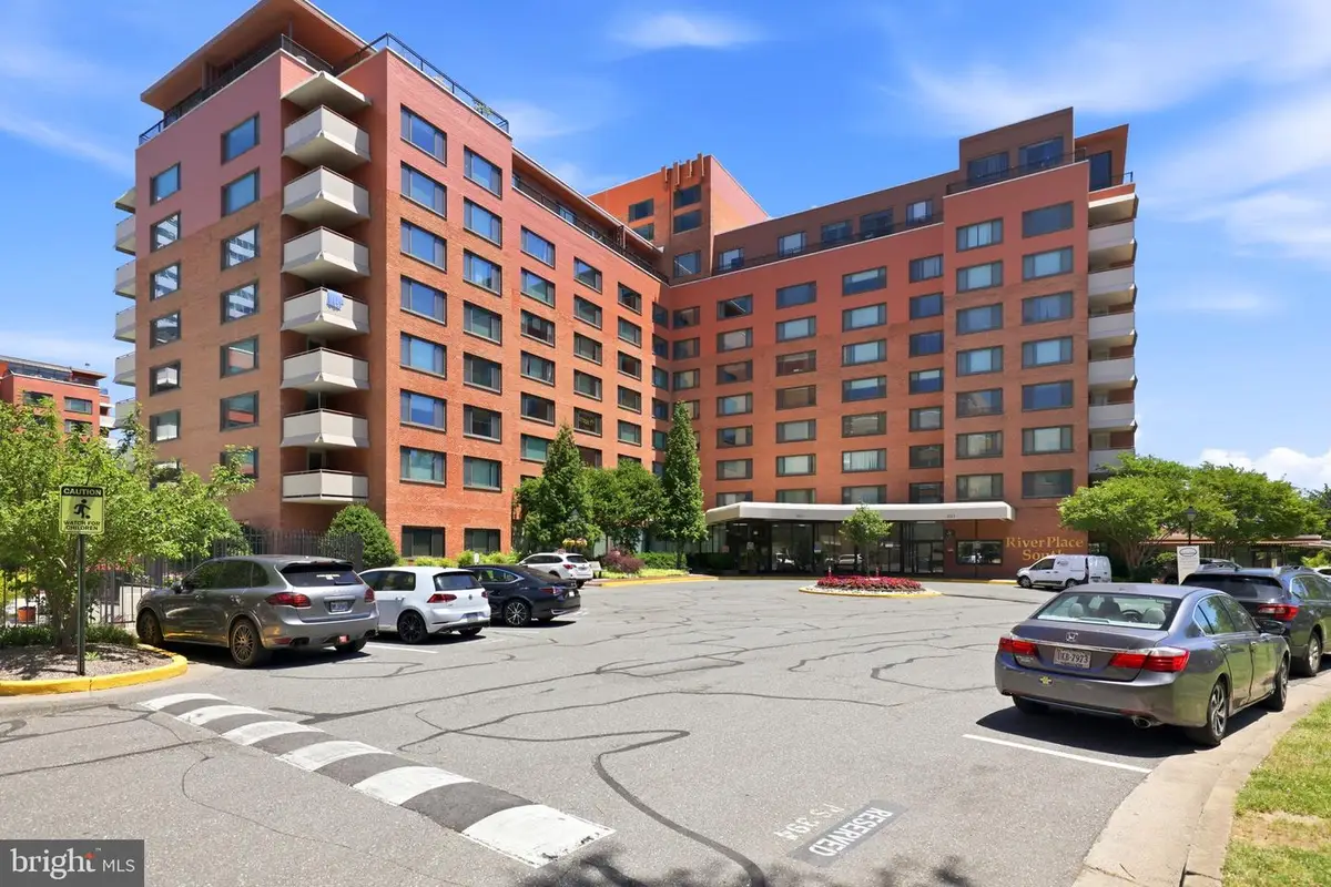 1011 Arlington Blvd #501, Arlington, VA 22209 - #1